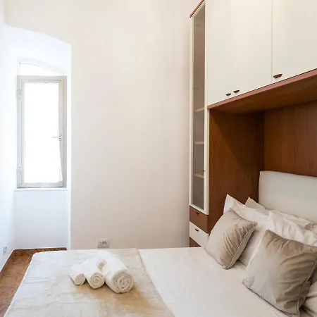 Apartment Merulana Luxury