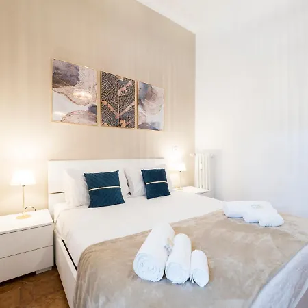 Merulana Luxury Apartment